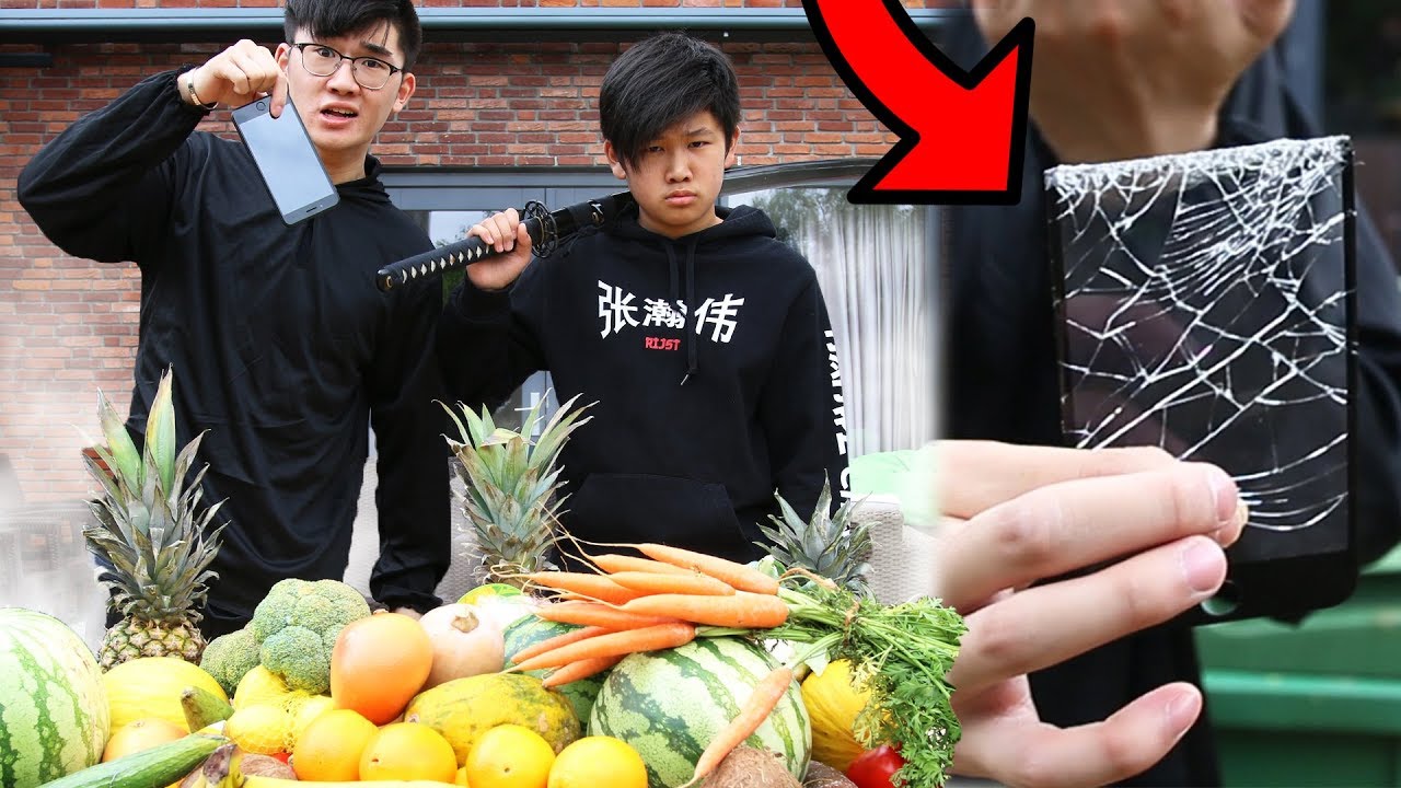 NINJA ZWAARD VS IPHONE 8 MET BROERTJE!