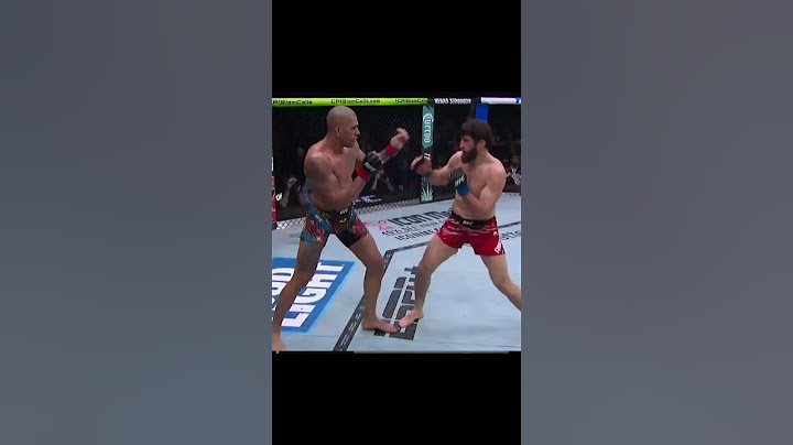 Magomed Ankalaev wobbles Alex Pereira! 😱 #UFC #ufcdiaries #UFC313