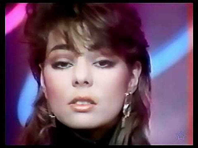 Guarda Sandra "Don't be aggressive" (Instrumental on Korg M3) su YouTube Guarda Sandra "Don't be aggressive" (Instrumental on Korg M3) su YouTube