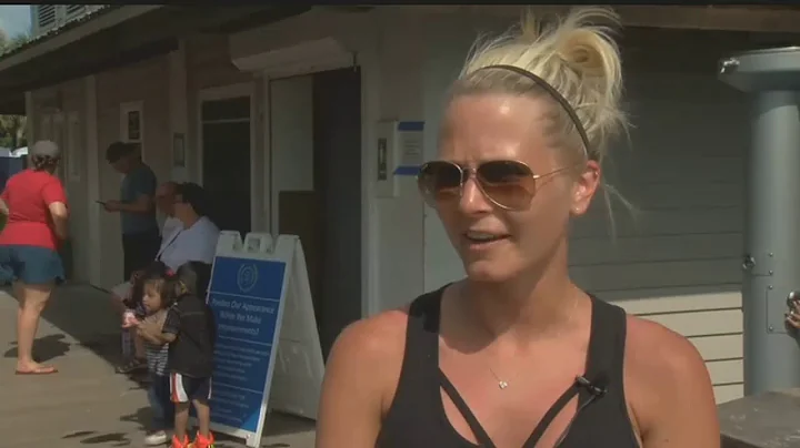 Punta Gorda man flashes children in the Naples Pier showers