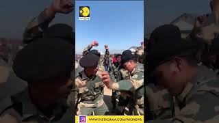 Indian Soldiers celebrate Holi in J&K | WION Shorts screenshot 5