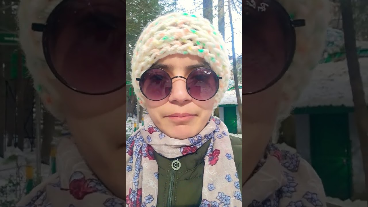 Today I saw snow at Van Vihar.     आज  वन विहार में देखि स्नो ।