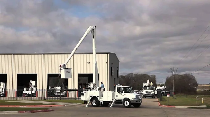Utility Fleet Sales - Altec AA755L 60' Material Handling Bucket Truck - 12177