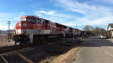 Shrill K5LA! RJC 2592 & 2597 lead 6 Car Local Freight - Powell, TN (11/24/2025)