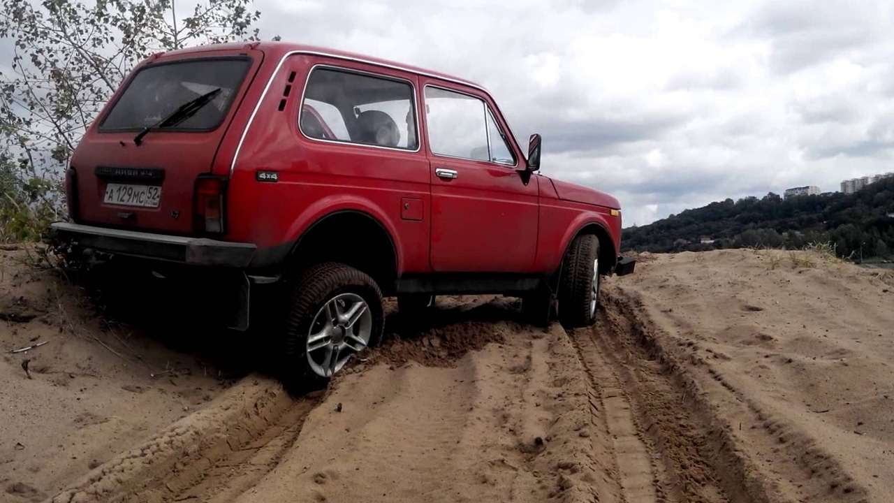 #1977. Lada Niva 4x4 Diagonal [RUSSIAN CARS] zilong