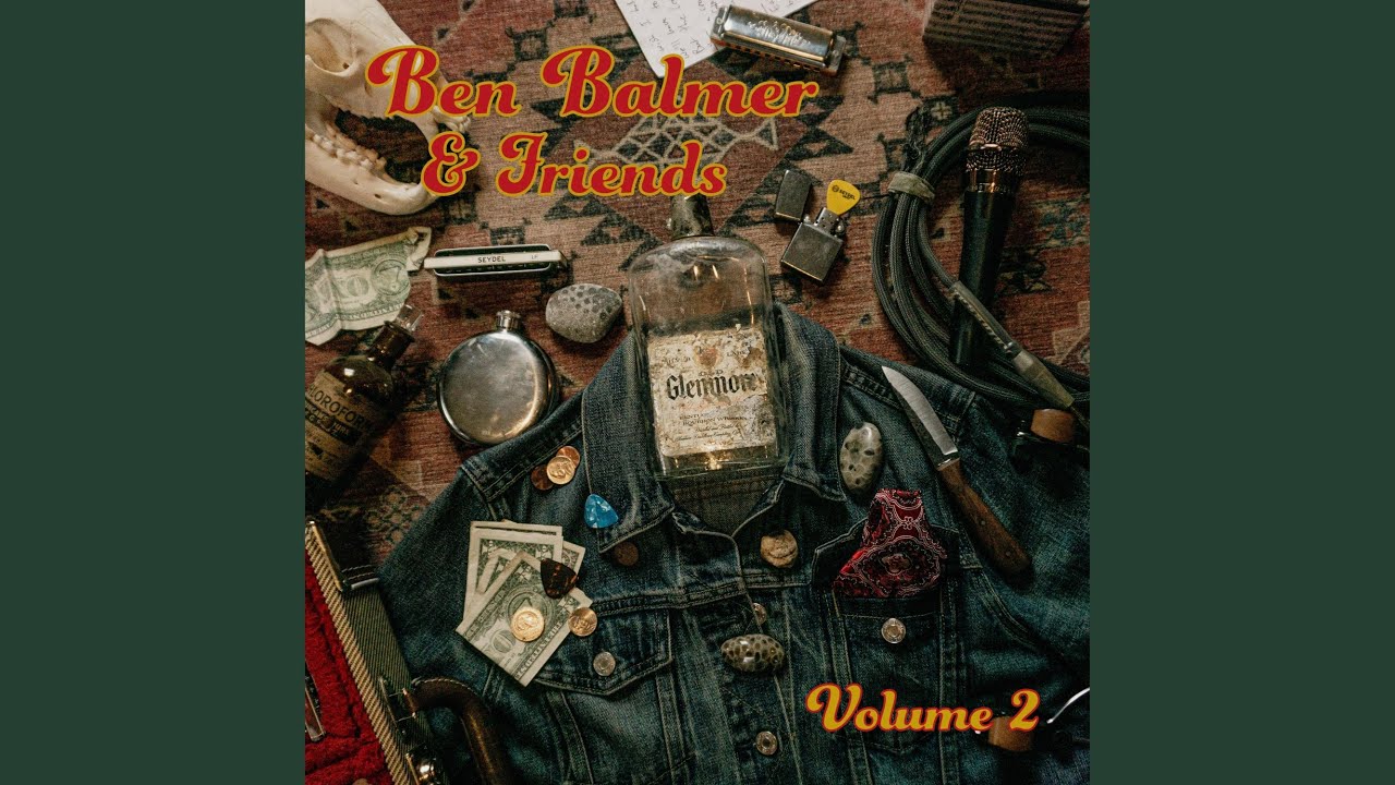 Mira Strange Things Happening en YouTube Mira Strange Things Happening en YouTube