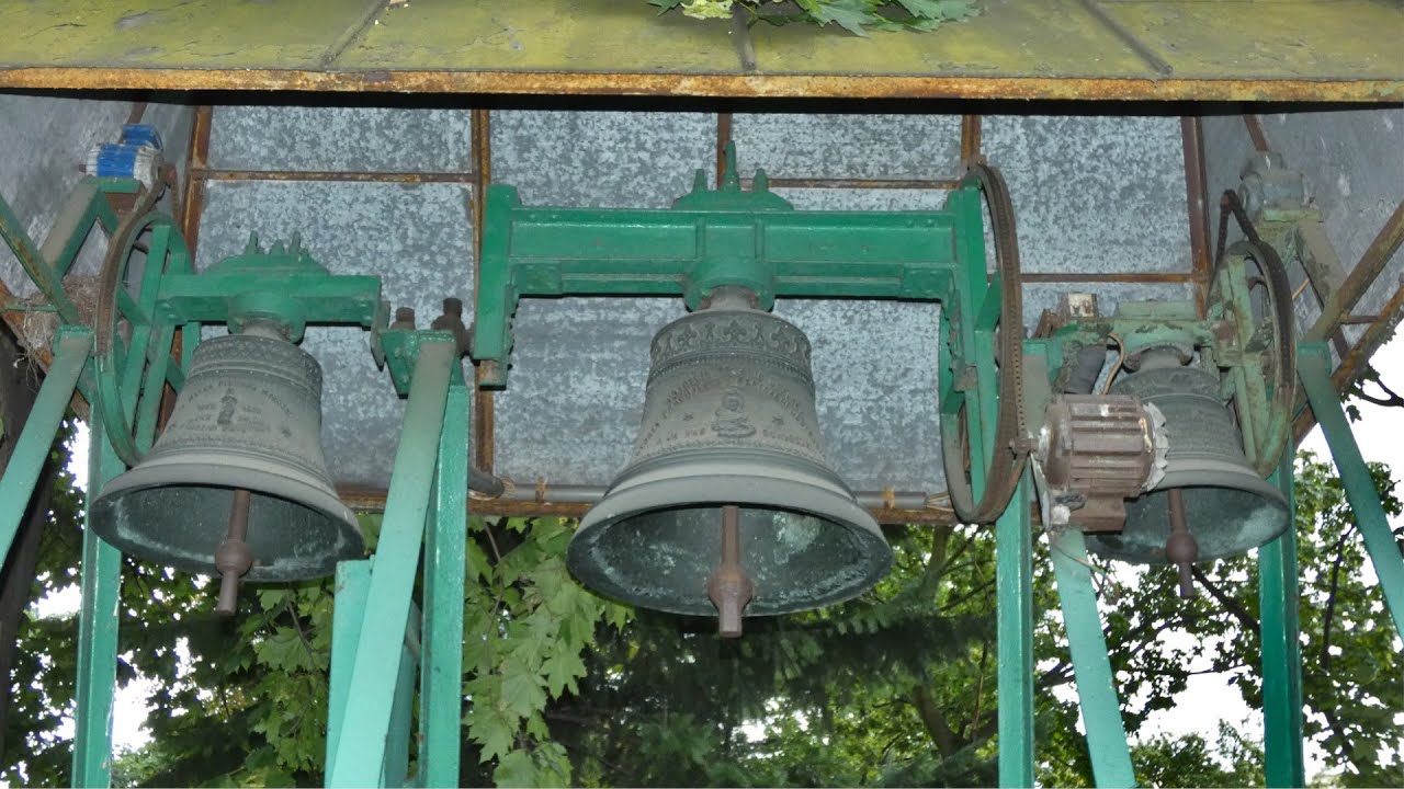 Sosnowiec - Dzwony kościoła pw. Najświętszego Serca Pana Jezusa