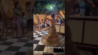 Beautiful Krishna devotee | Gopi Dancing in Vrindavan #shorts #vrindavan #gopi #dancing #devotee