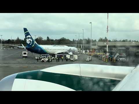 Alaska Airlines Boeing 787-9 Dreamliner Departing Seattle for Inaugural Flight to Rome