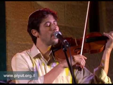 במוצאי מנוחה - ניצן חן רזאל והמדדרגות Bemotzaei Menucha