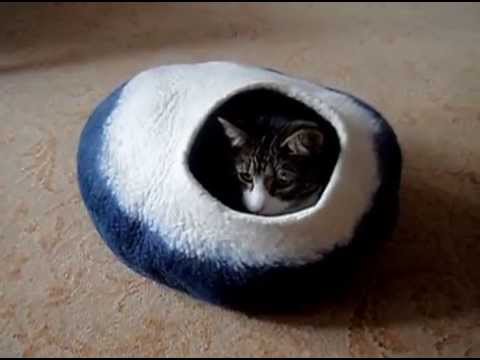 cat bed cave cocoon