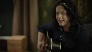 Ashley McBryde - Andy (I Can't Live Without You) (Story Behind The Song + Acoustic Performance) chords