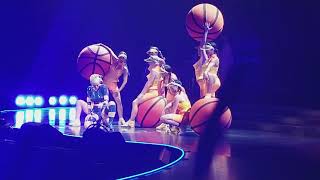 Katy Perry - Swish Swish [end of] & Roar (Live in Indianapolis December 9th, 2017)