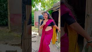 Onek Din Por Sajuguju Korlam Kemon Lagche Amake Janio Sobai ?? Video