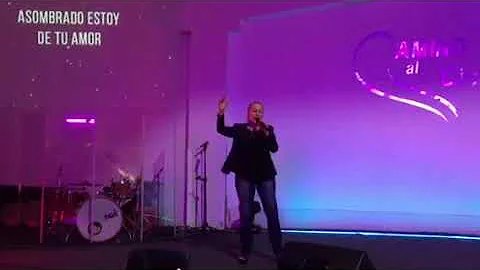 Alma Garza (ex-okiroqui) cantando Alabanzas