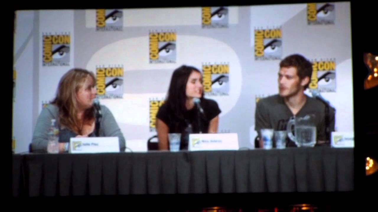 Comic-Con 2011: The Vampire Diaries Panel 2/5