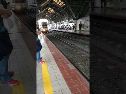 Video: Lalamove Manila metrosundan kənarda çatdıra bilərmi?