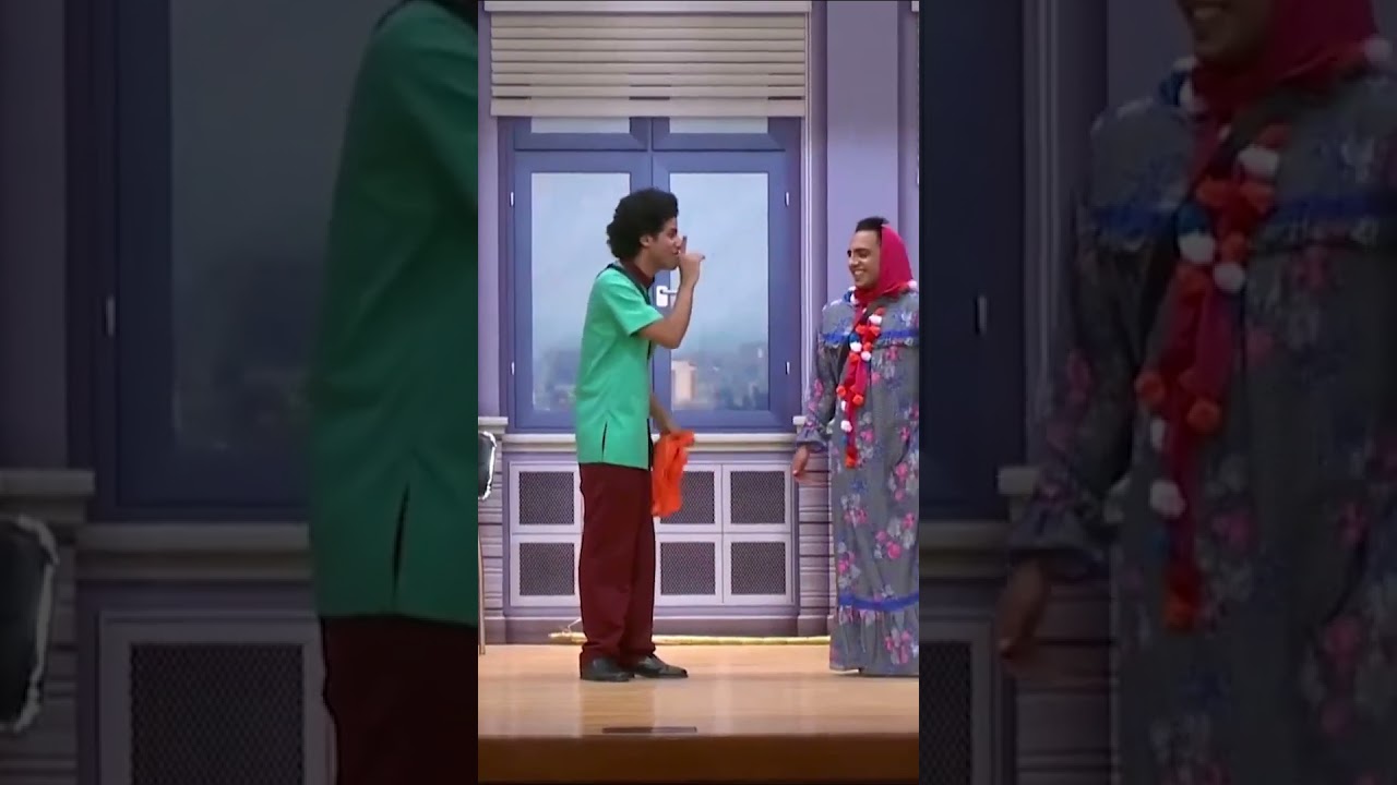 مسرح مصر | "عايزة تعمل سولار وهي متجوزة تريلا! 😂⛽"