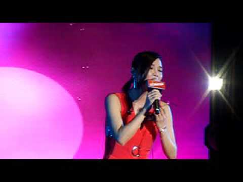 方皓玟 (  Charmaine  )現場唱  - 你是你本身的傳奇 @ San Miguel BeerFest  2017