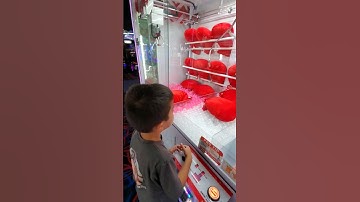 K.O.!!! 🥊 [Milo] @ Round 1 #subscribe #milo #round1 #shorts #arcade #clawmachine #clips  #like