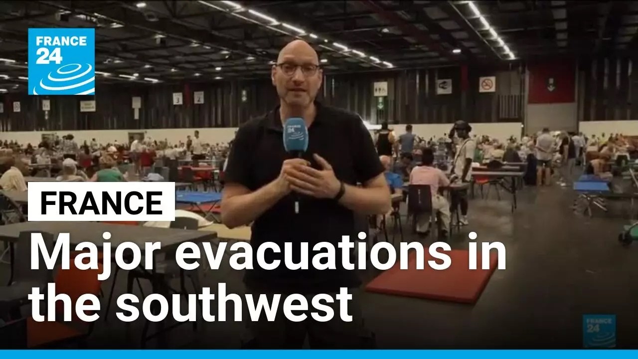 200,000 people flee their homes in France as wildfires continue • FRANCE 24 English