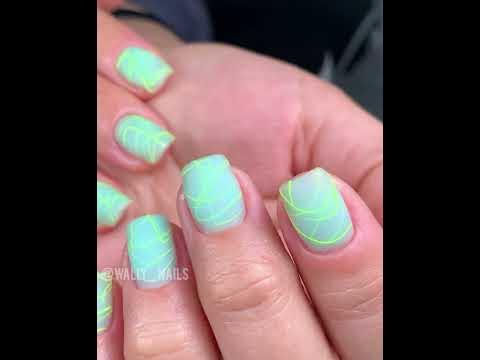 Гель паутинка 😍 #гельпаутинка #shorts #nails - YouTube