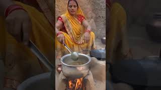 "सब्जी रोटी बना रहीं हूँ" #food #देशी #jugad #खाना