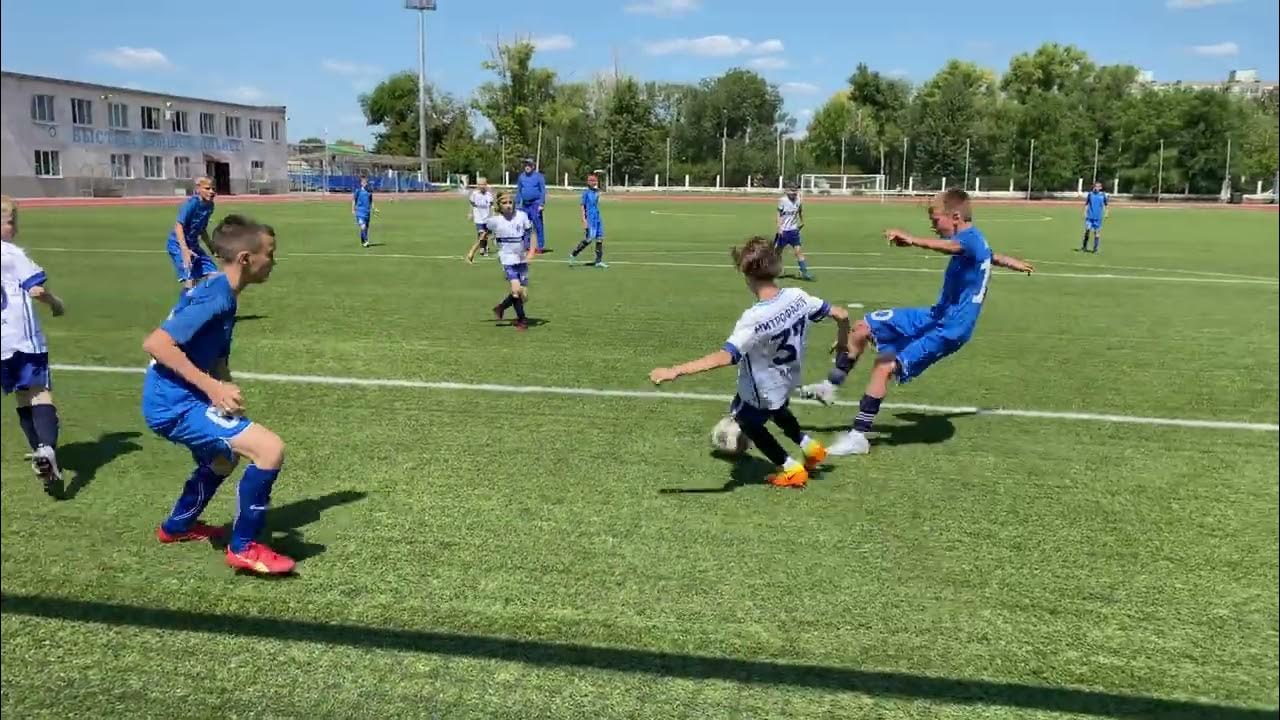 Пингвины 2002 г. Ска-нефтяник хабаровск дети 2009-2010 года. Нефтехимик енисей 2 0 2 тур. Нефтяник 2011. Дорожник каменка футбол.