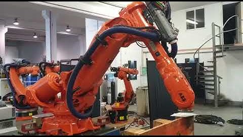 In EUROBOTS : ABB IRB6640 M2004 IRC5