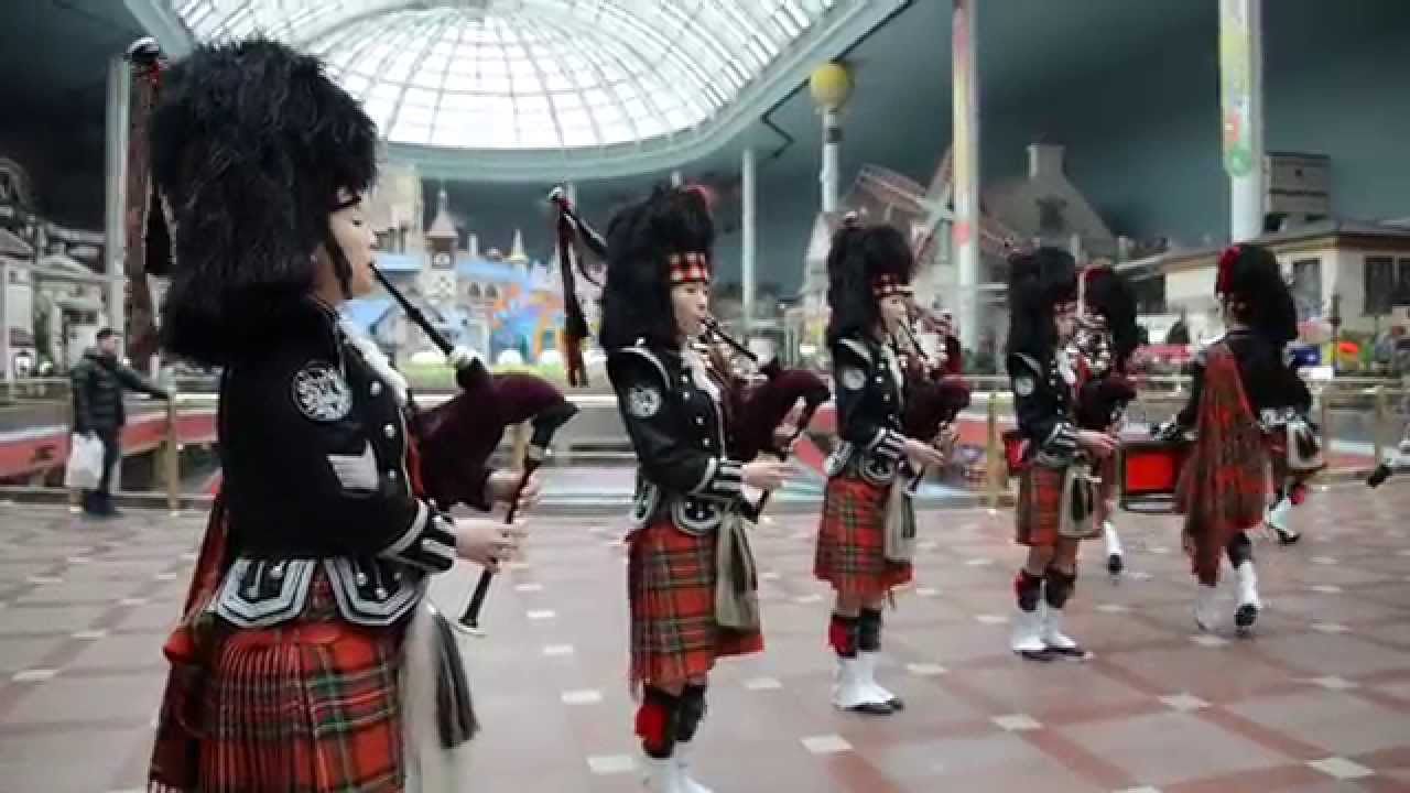 Lotte World Female Bagpipe Band YouTube