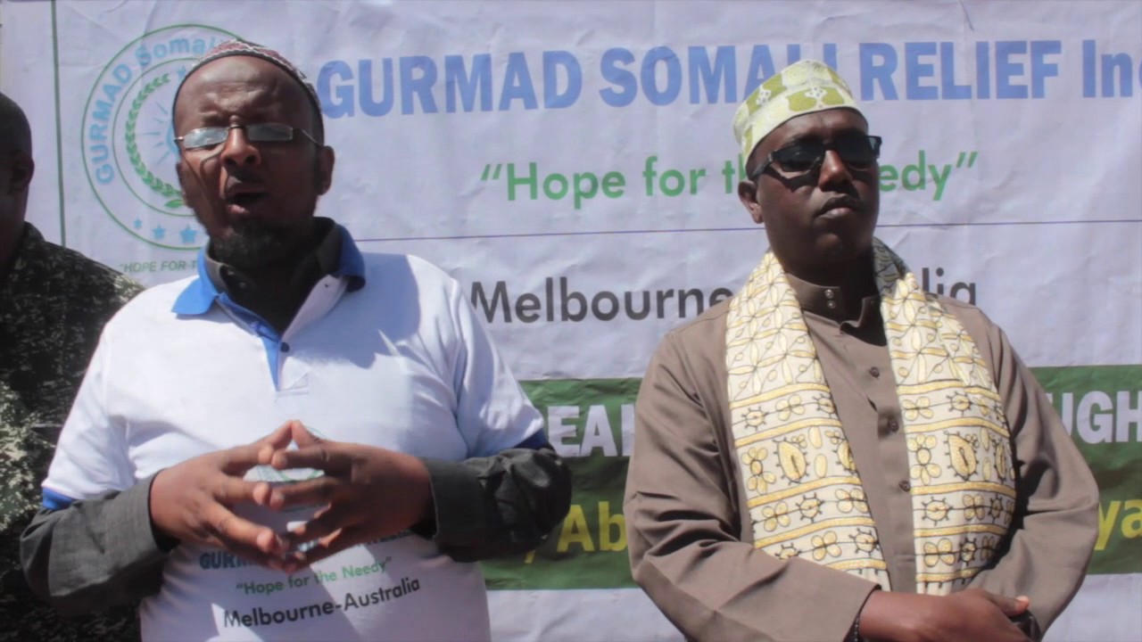 Hay'ada GURMAD Somali Relief oo deeq Raashina gaadhsiiyey Deegaanka DHUXUN camera iphone 8 plus apk