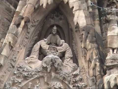 Саграда Фамилия - храм в Барселоне, главное детище архитектора Антонио Гауди