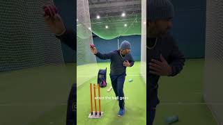 The most important tip to bowl straight! #LasithMalinga #Cricket #Yorker #MasterTheGame