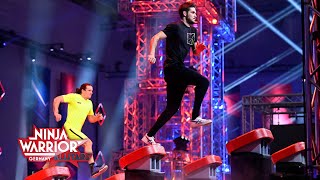 Unglaublicher Stunt von Chris Harmat vs. Matthias Maag | Ninja Warrior Germany Allstars 2021
