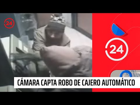 Cámara capta robo de cajero automático