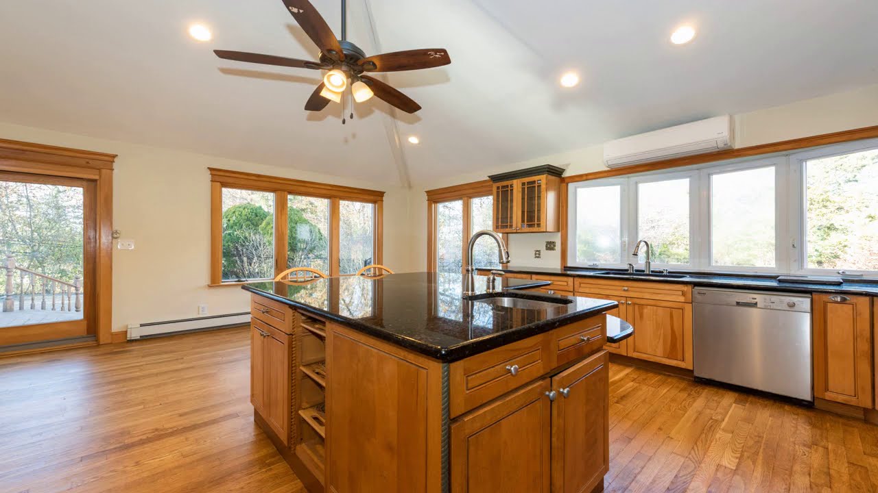 Discovered Hidden Gem in Plainview NY (SOLD)