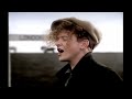 Simply Red   "Holding Back The Years"    1985    (Audio Remastered)