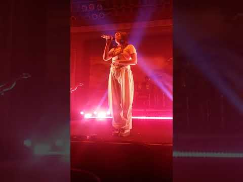 Benee- Marry Myself (Live at the Newport, Columbus 2022)