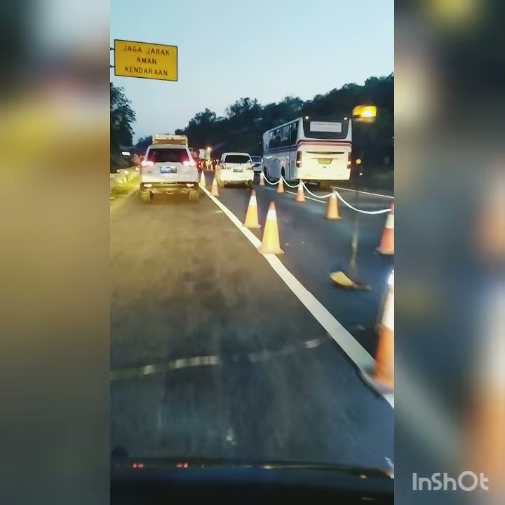 Story wa di dalam mobil