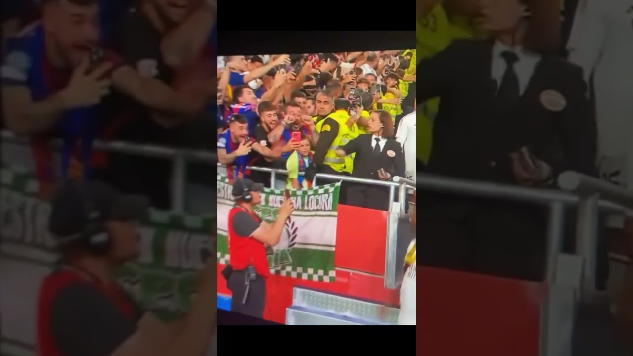 Barcelona Fans Mocking Vini😭😆