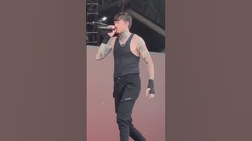 Thumbnail of Bad Omens Limits#badomens#concerts#noahsebastian#singer#metalcore#music#shorts
