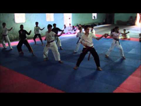 Eddie & Sara Quiñones Taekwondo em CUBA 2014 parte 2