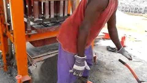 QTJ4-40 manual concrete cement hollow block making machine for sale in nigeria