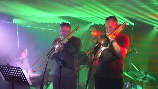 Paul Dunlea and Trevor Mires play Caravan at Scott's jazz Club Belfast Ireland September 2022
