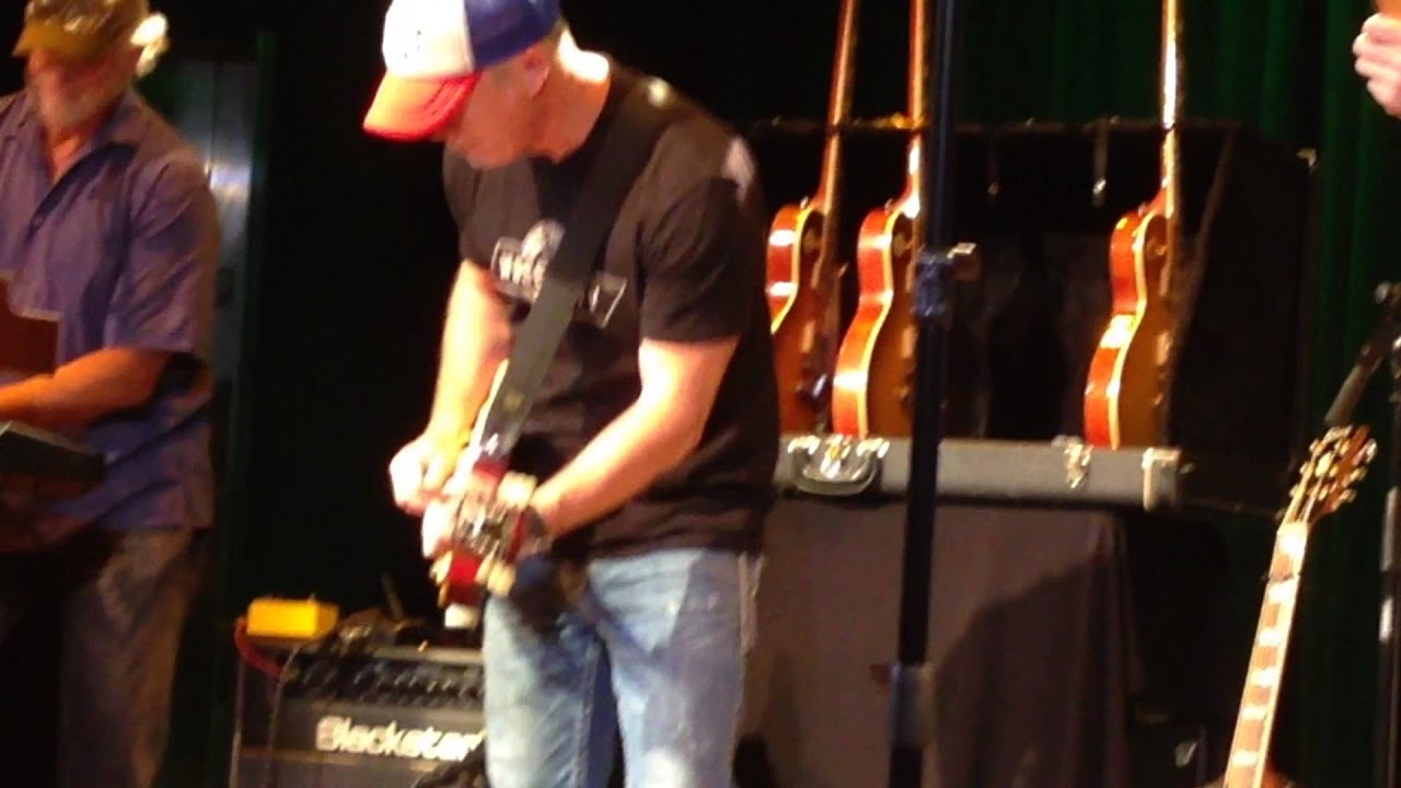 Ian Rutledge Band Corey Hunley sits in with Rutledge Band on