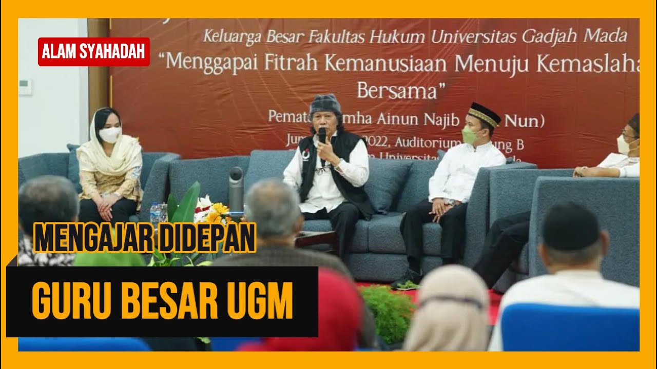 Ironi Indah: Gagal Jadi Mahasiswa, Kini Diundang Mengajar di UGM! CAK NUN