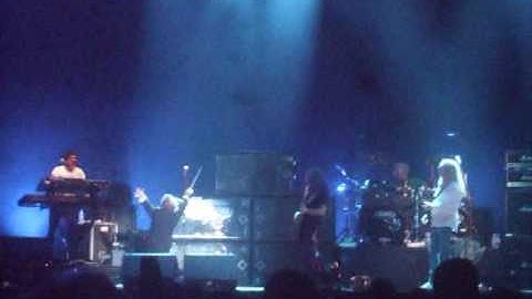 Spinal Tap - Break Like The Wind (finale)