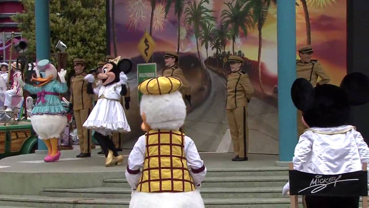 DIsneyland Paris - Ratatouille starring in Disney's Stars 'n Cars 1/3