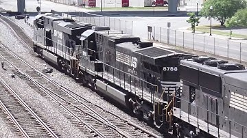 NS 825 in Hi Def at Roanoke,VA on 5/9/10