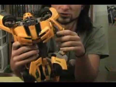 PowetToys: Transformers Ultimate Bumblebee Transformation 